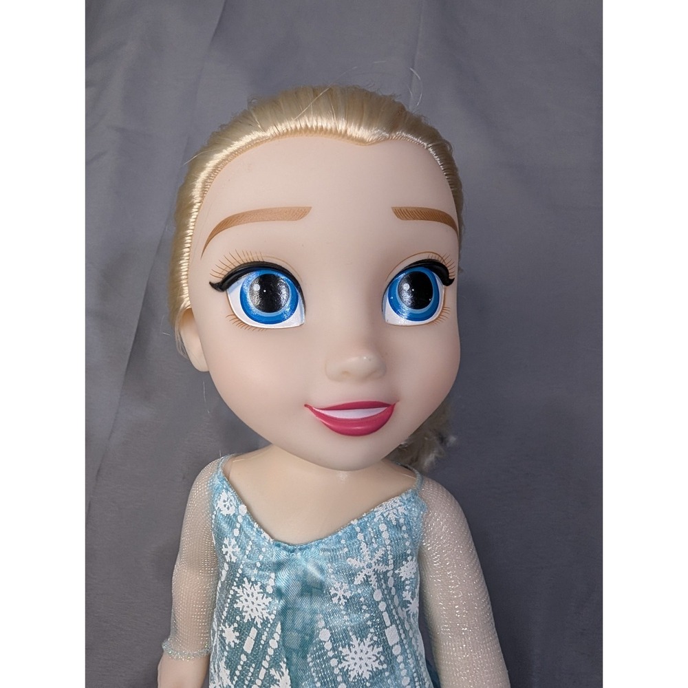 Disney Frozen Jakks 14'' Elsa Green Outfit & Long Braided Hair Doll - Picture 1 of 8